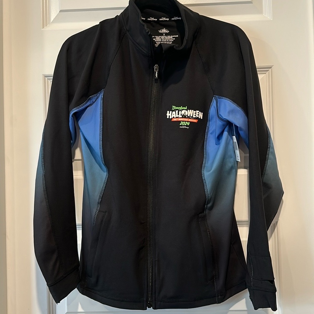 Disneyland Halloween Half Marathon Jacket‎ - NWT - Picture 3 of 4